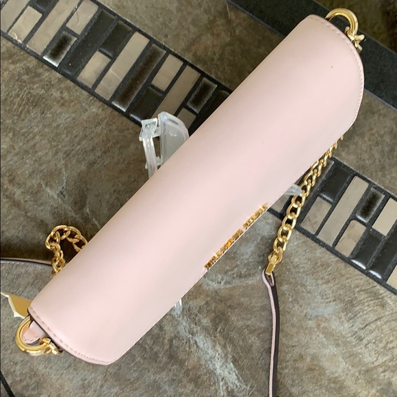 MICHAEL KORS JET SET ITEM LG WALLET ON A CHAIN - Picture 12 of 16